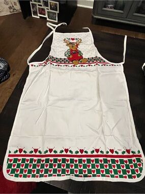 Vintage 1980's B&D Stenciled BEAR Christmas Holiday Full Length Apron